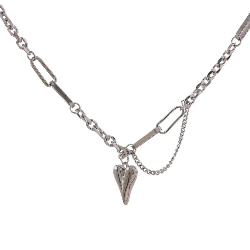 Colar Luxo, Colar Detalhado, Pingente de Coração, Acessórios de Moda, Joias Femininas, Colar Elegante, Acessórios Sofisticados, Moda Feminina, Colar, Colar Feminino, Colar Feminina, Colar Feminino de Prata, Colar Feminino de Ouro, Colar Feminino Prata, Colar Feminino Ouro, Loja Aiella