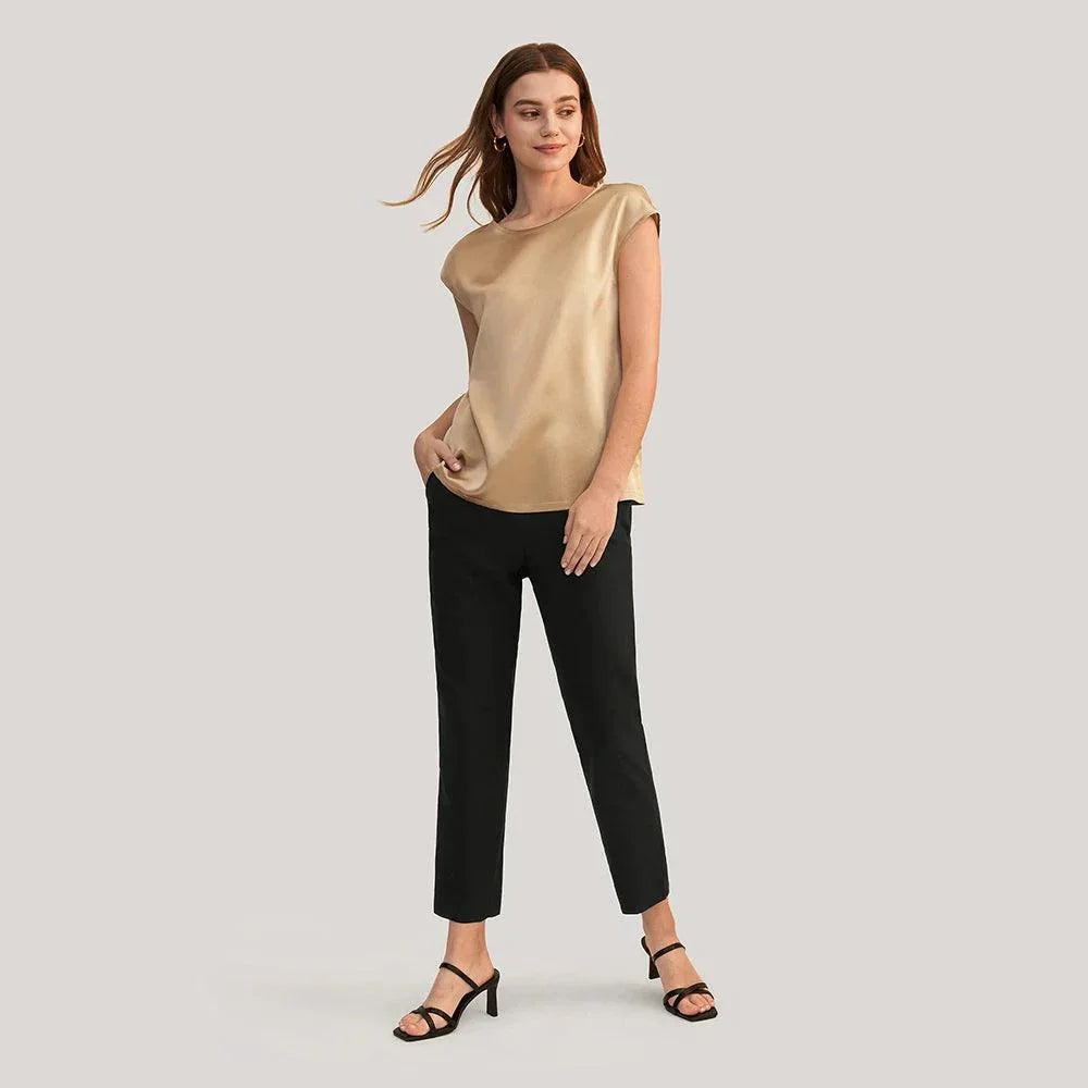 Blusa Momme de Seda, Moda Elegante, Estilo Sofisticado, Roupas Femininas, Conforto e Estilo, Peça Atemporal, Tendência de Moda, Blusa de Seda, Look Casual, Design Luxuoso, Aiella