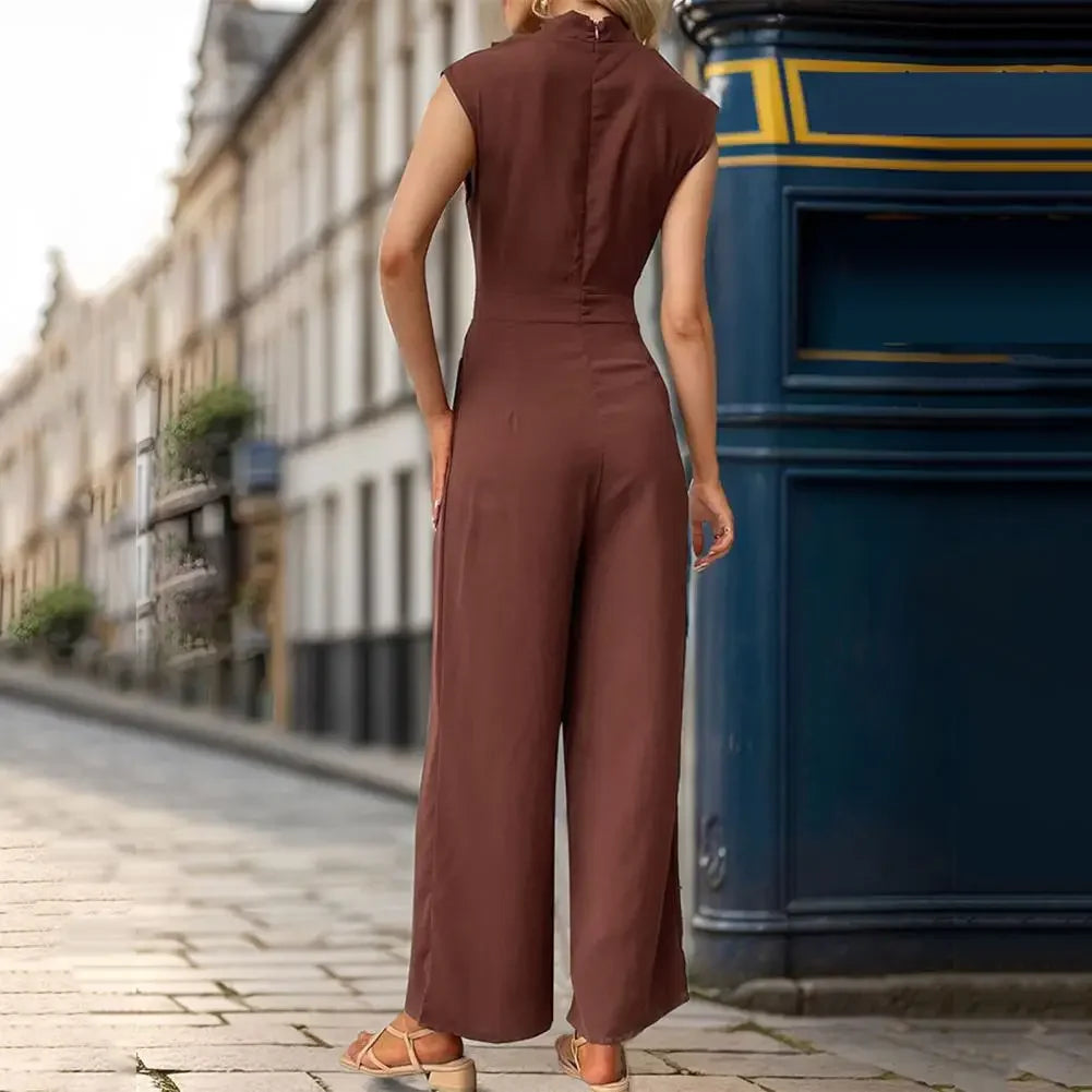 Descubra o Macacão Feminino Elegante com Gola Alta e Perna Larga. Perfeito para o verão, combina conforto e estilo. Confira, Macacao, Macacao Feminino, Macacao Longo Feminino, Macacao Branco, Macacao Jeans Femininas, Macacao Feminino Social, Macacao Farm, Loja Aiella