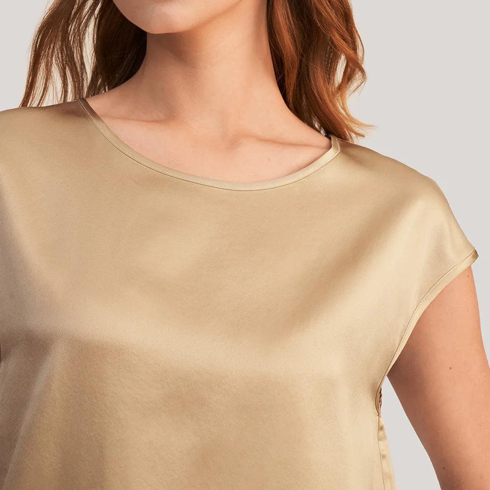 Blusa Momme de Seda, Moda Elegante, Estilo Sofisticado, Roupas Femininas, Conforto e Estilo, Peça Atemporal, Tendência de Moda, Blusa de Seda, Look Casual, Design Luxuoso, Aiella
