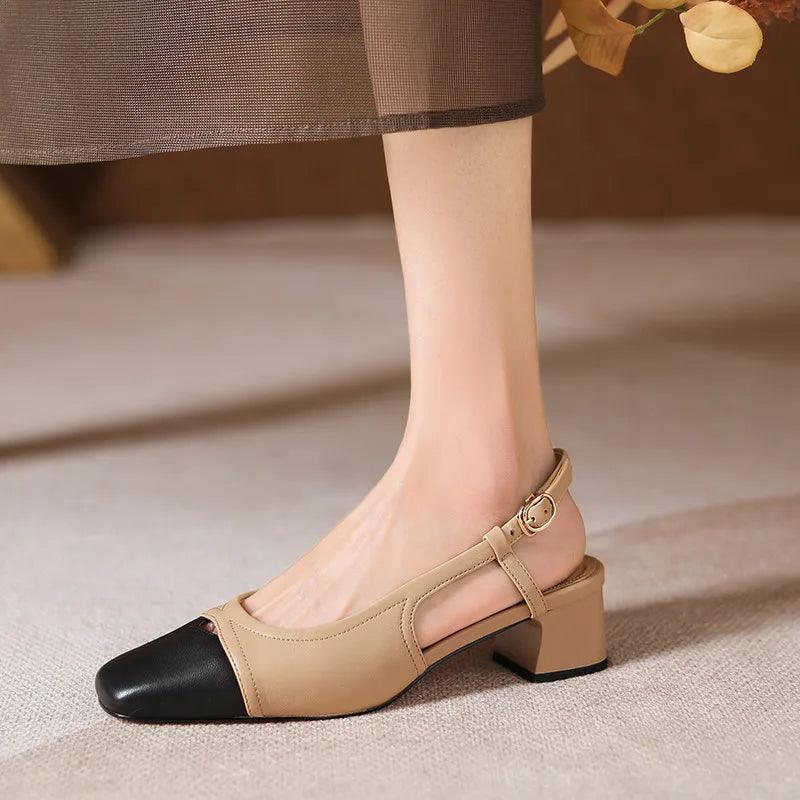 Sandália Confort de Couro, Moda Confortável, Estilo Sofisticado, Calçado Feminino, Roupas de Verão, Conforto e Estilo, Sandália Feminina, Design Atemporal, Tendência de Moda, Calçado Casual, Sandália, Sandália Feminina, Sandália Anabela, Rasteira Sandália, Plataforma Sandália, Sandália Rasteira, Loja Aiella