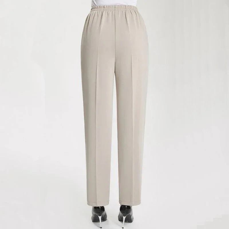 Calça Feminina, Calça Social, Calça Reta Feminina, Calça Cintura Alta, Moda Confortável, Estilo Sofisticado, Look Clássico, Roupas Femininas, Conforto e Estilo, Peça Atemporal, Tendência de Moda, Calça Feminina Plus Size, Cintura Alta Feminina, Loja Aiella