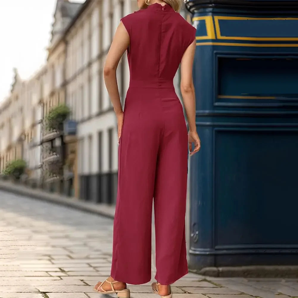 Descubra o Macacão Feminino Elegante com Gola Alta e Perna Larga. Perfeito para o verão, combina conforto e estilo. Confira, Macacao, Macacao Feminino, Macacao Longo Feminino, Macacao Branco, Macacao Jeans Femininas, Macacao Feminino Social, Macacao Farm, Loja Aiella