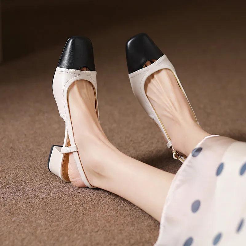 Sandália Confort de Couro, Moda Confortável, Estilo Sofisticado, Calçado Feminino, Roupas de Verão, Conforto e Estilo, Sandália Feminina, Design Atemporal, Tendência de Moda, Calçado Casual, Sandália, Sandália Feminina, Sandália Anabela, Rasteira Sandália, Plataforma Sandália, Sandália Rasteira, Loja Aiella