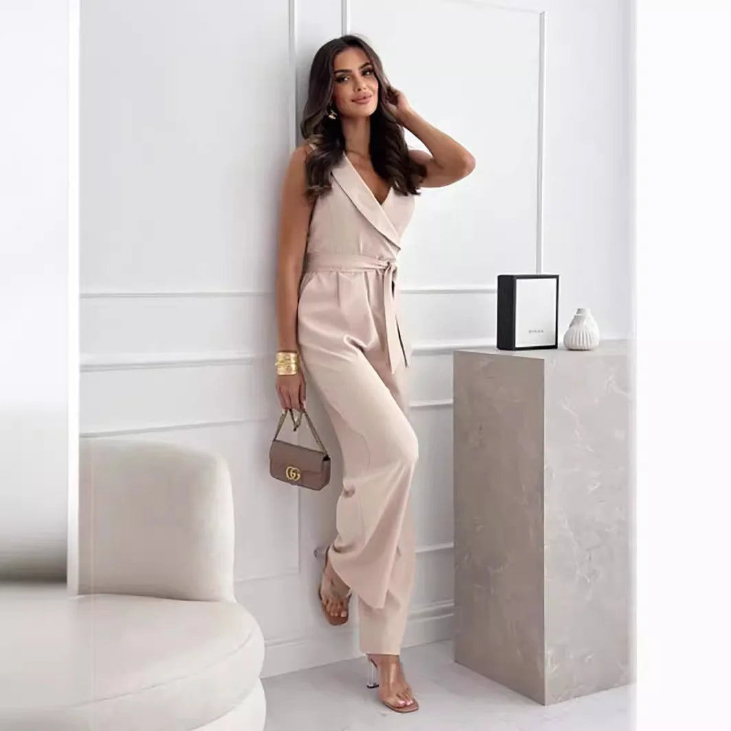 Explore o Macacão Feminino Elegante com Decote em V. Conforto e estilo para todas as ocasiões. Compre agora, Macacao, Macacao Feminino, Macacao Longo Feminino, Macacao Branco, Macacao Jeans Femininas, Macacao Feminino Social, Macacao Farm, Loja Aiella