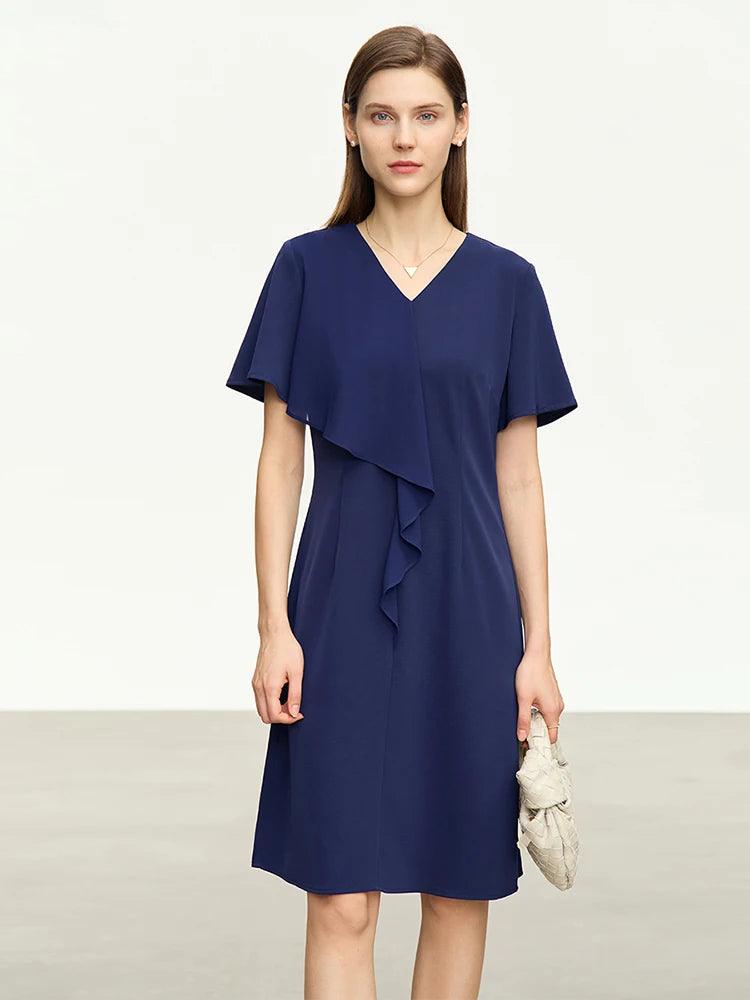 Vestido de Chiffon com Caimento Frontal, Moda Elegante, Estilo Sofisticado, Look Feminino, Conforto e Fluidez, Vestido de Festa, Tendência de Moda, Peça Atemporal, Roupas Leves, Vestido Versátil, Vestidos, Vestidos de Noiva, Vestidos de Festa, Vestidos Longos, Vestidos Midi, Vestidos Farm, Vestidos Feminino, Loja Aiella