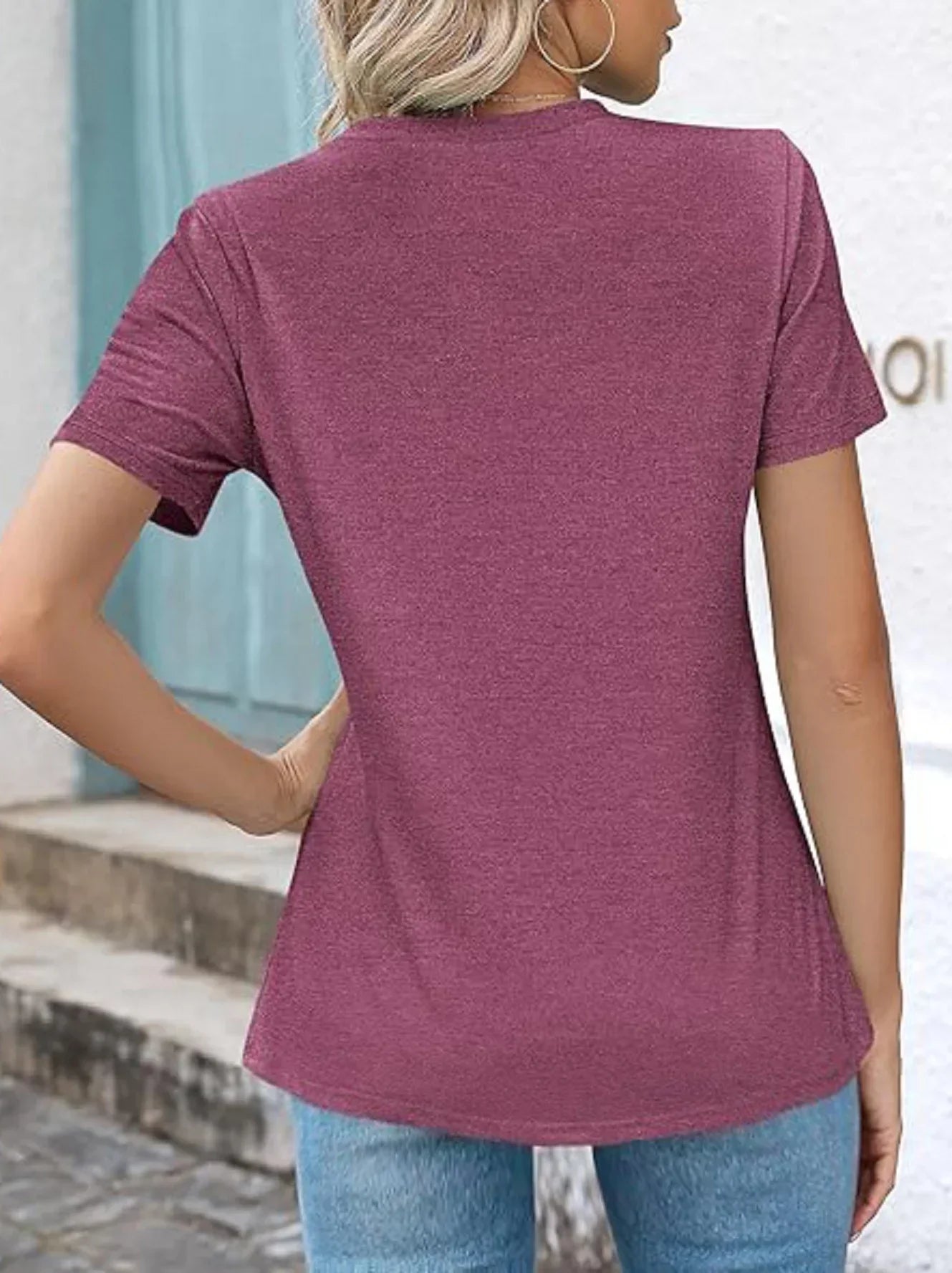 Descubra a Blusa Feminina Plissada Elegante, perfeita para o verão. Conforto e estilo em uma peça versátil. Compre agora, Blusa, Blusa Feminina, Blusa Feminina de Frio, Blusa Feminina Social, Blusa Feminina Xadrez, Blusa Feminina Básica, Loja Aiella